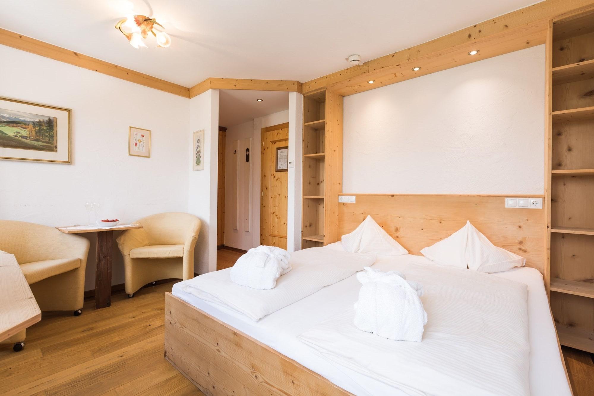 Vaya Seefeld Inklusive Seefeld Gaestekarte เซเฟลด์ อิน ทิโรล ภายนอก รูปภาพ