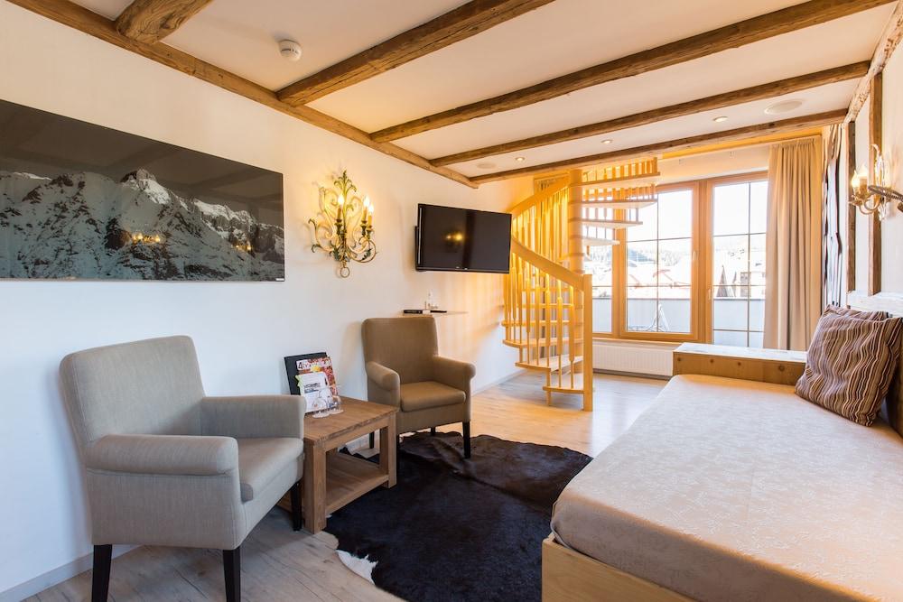 Vaya Seefeld Inklusive Seefeld Gaestekarte เซเฟลด์ อิน ทิโรล ภายนอก รูปภาพ