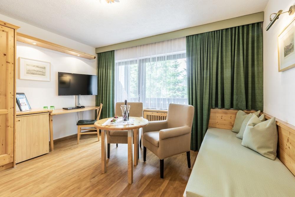 Vaya Seefeld Inklusive Seefeld Gaestekarte เซเฟลด์ อิน ทิโรล ภายนอก รูปภาพ