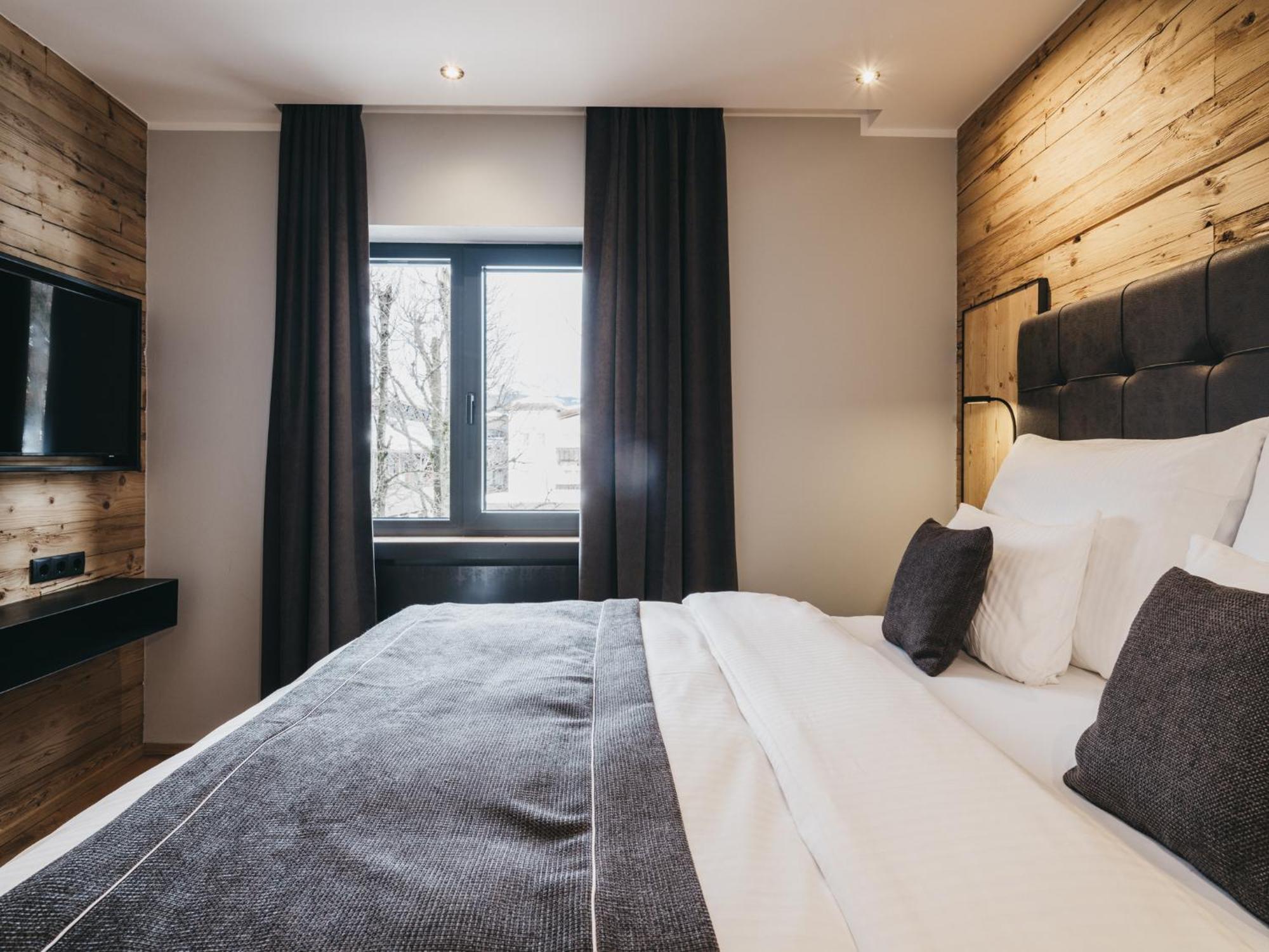 Vaya Seefeld Inklusive Seefeld Gaestekarte เซเฟลด์ อิน ทิโรล ภายนอก รูปภาพ